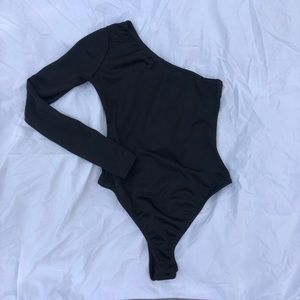 One sleeve bodysuit